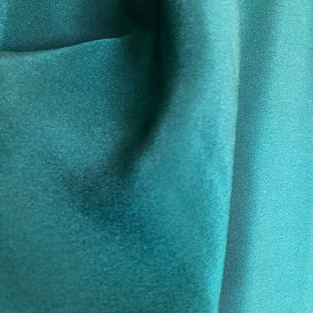 Turquoise SILK full skirt - Picture 4 of 5